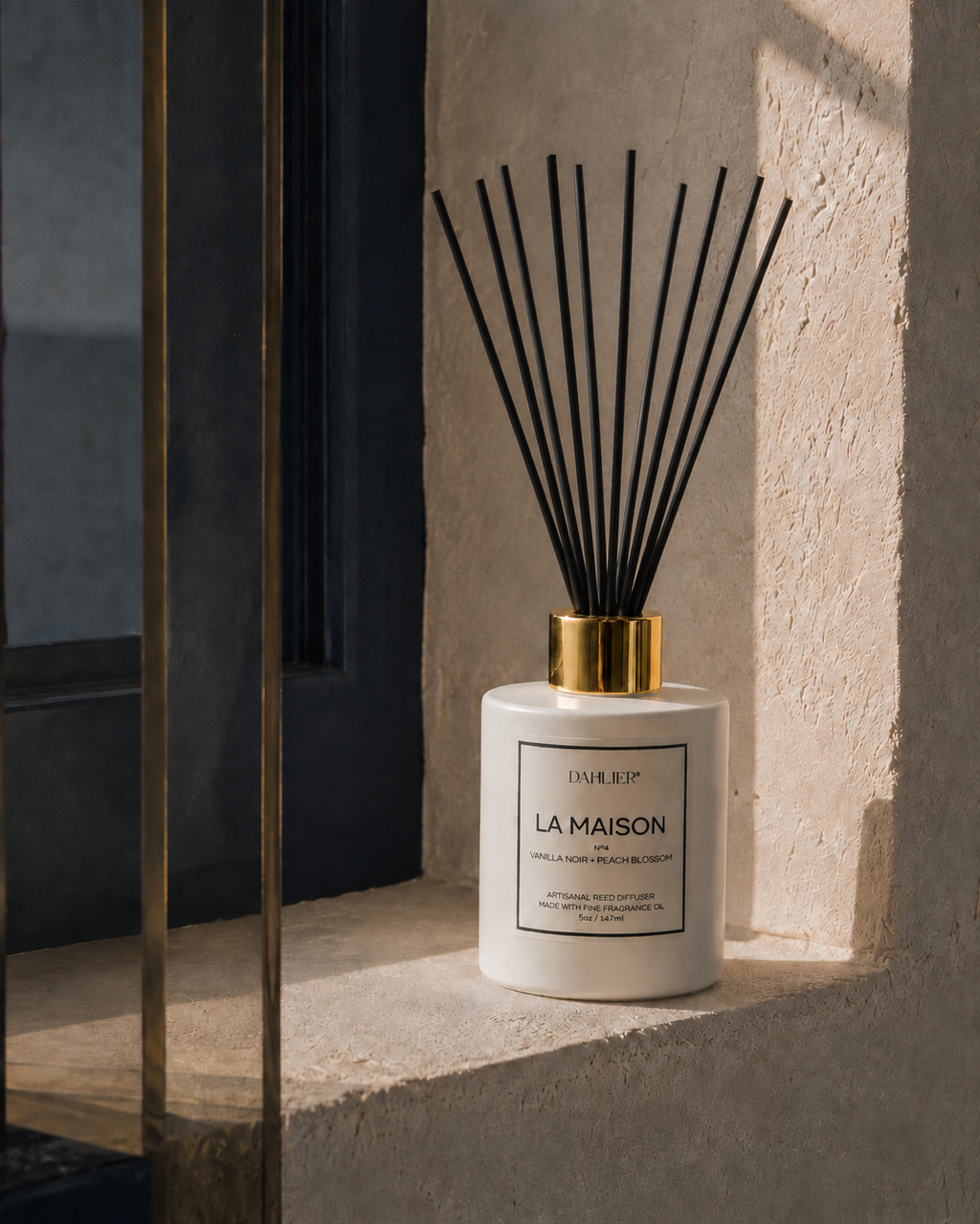 Vanilla Noir + Peach Blossom Oil Diffuser